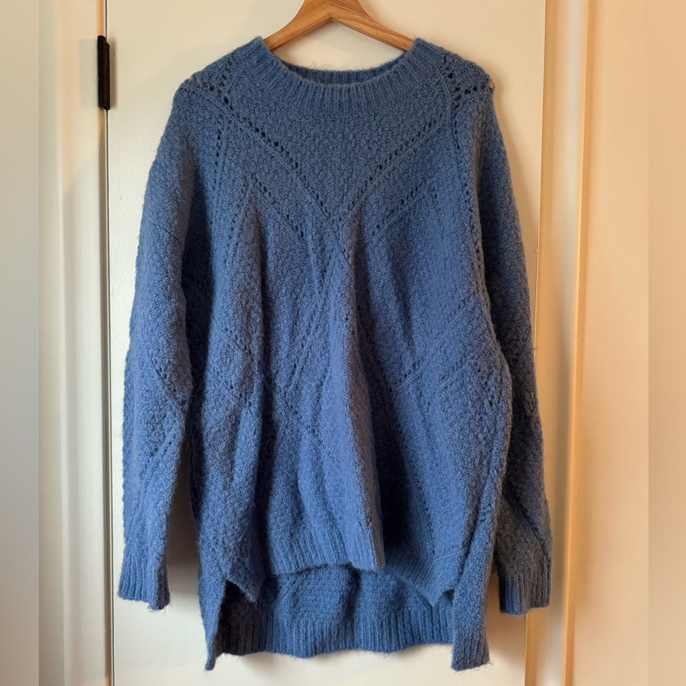 Lulus oversized knit crewneck sweater